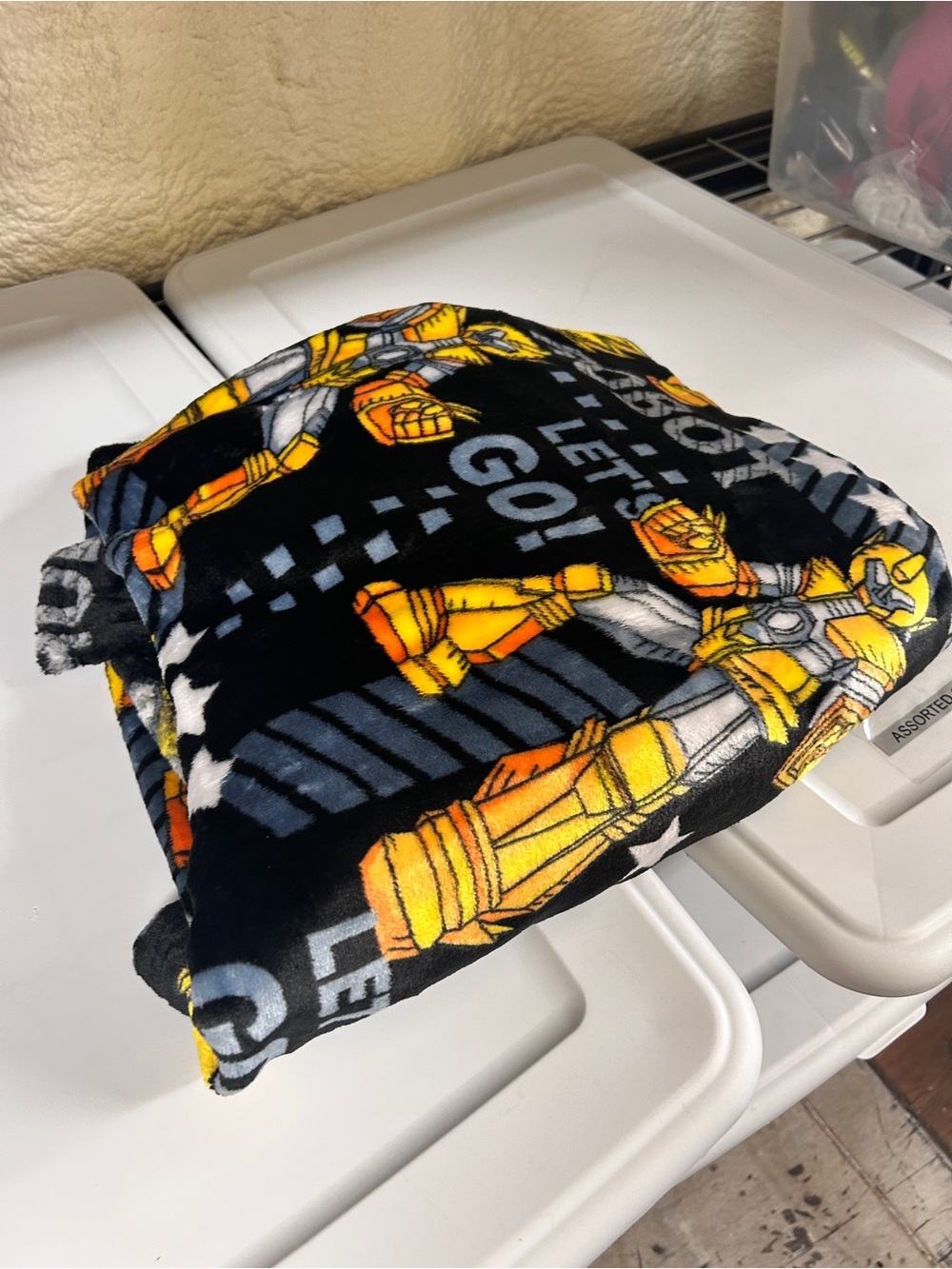 Kids' Black & Yellow transformers Throw Blanket
